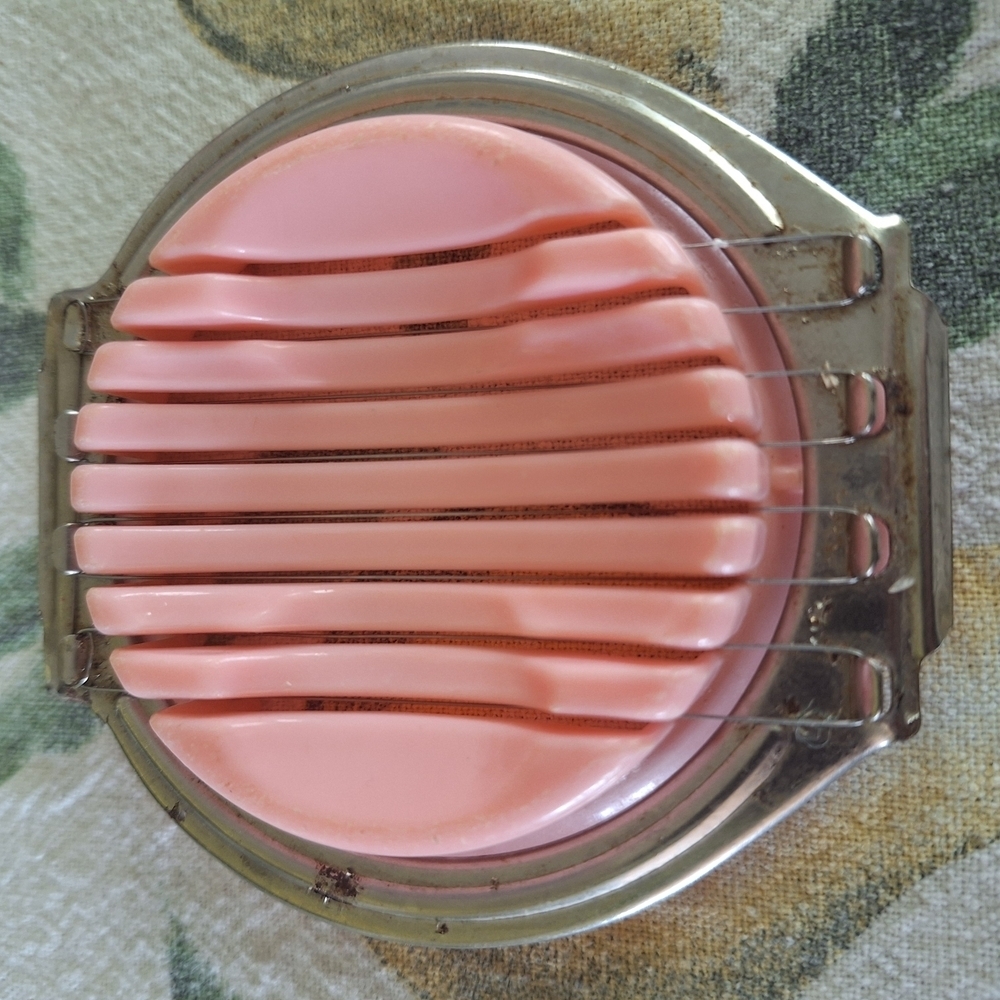 Retro Pink Egg Slicer with Metal Frame